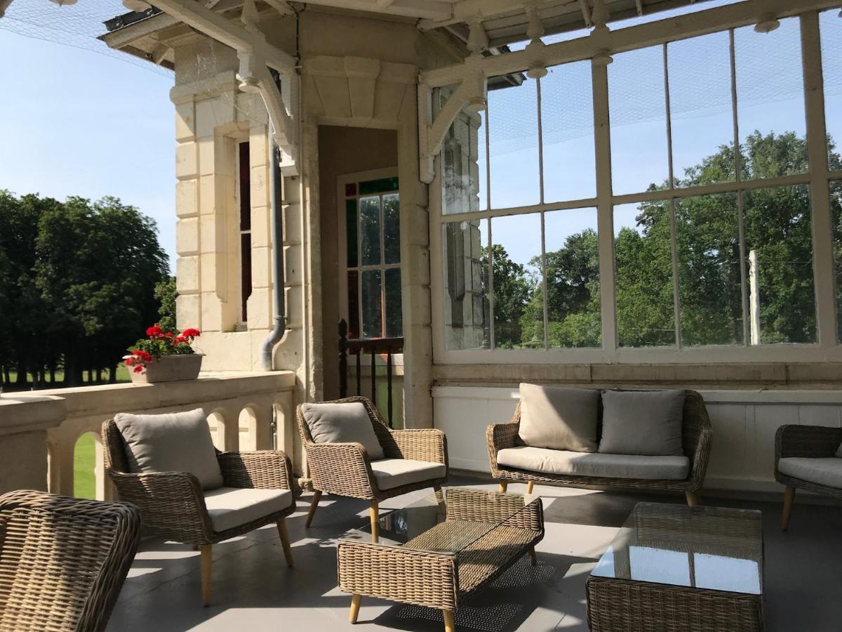 Chateau Vary Jarze ภายนอก รูปภาพ