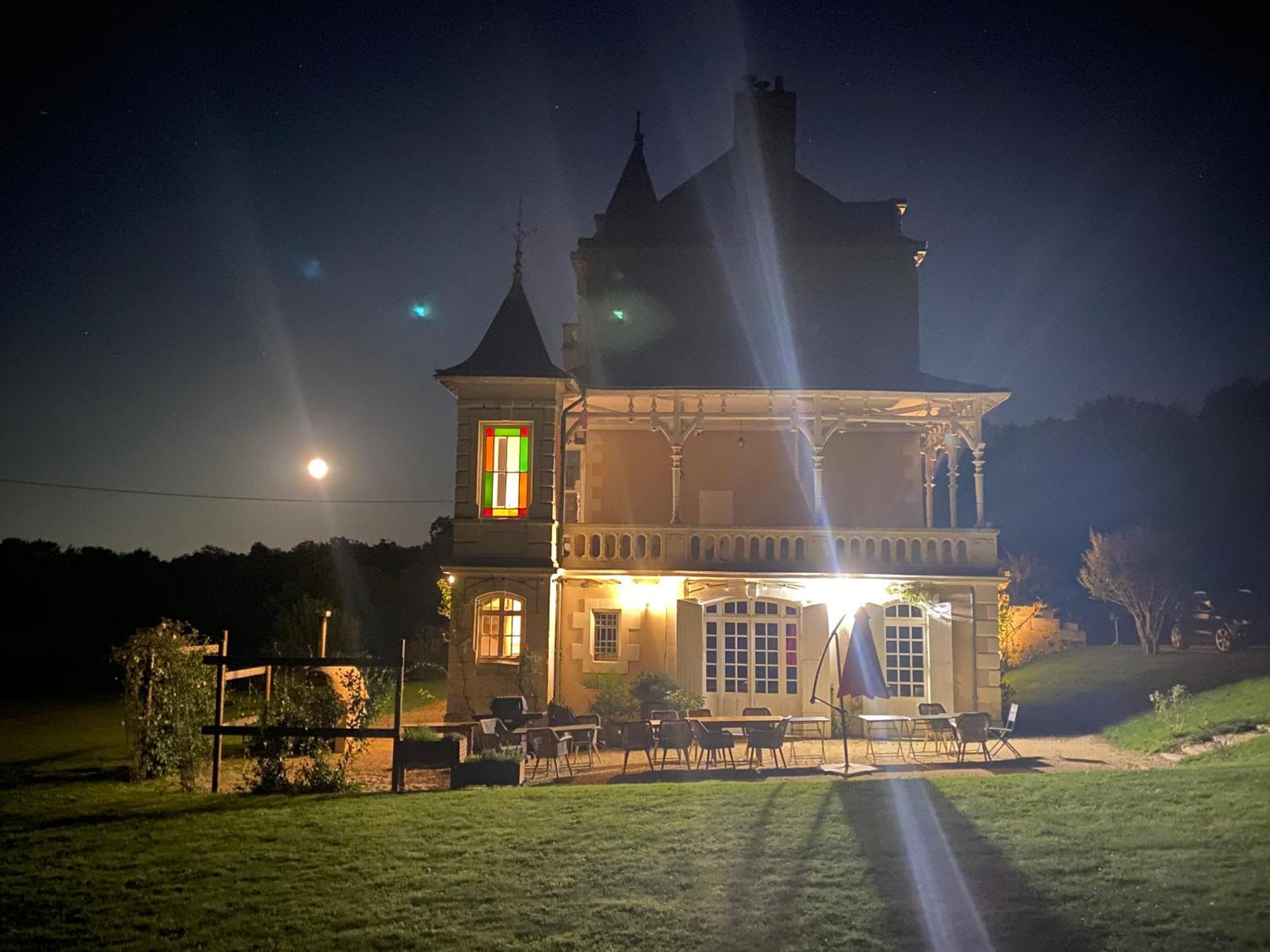 Chateau Vary Jarze ภายนอก รูปภาพ